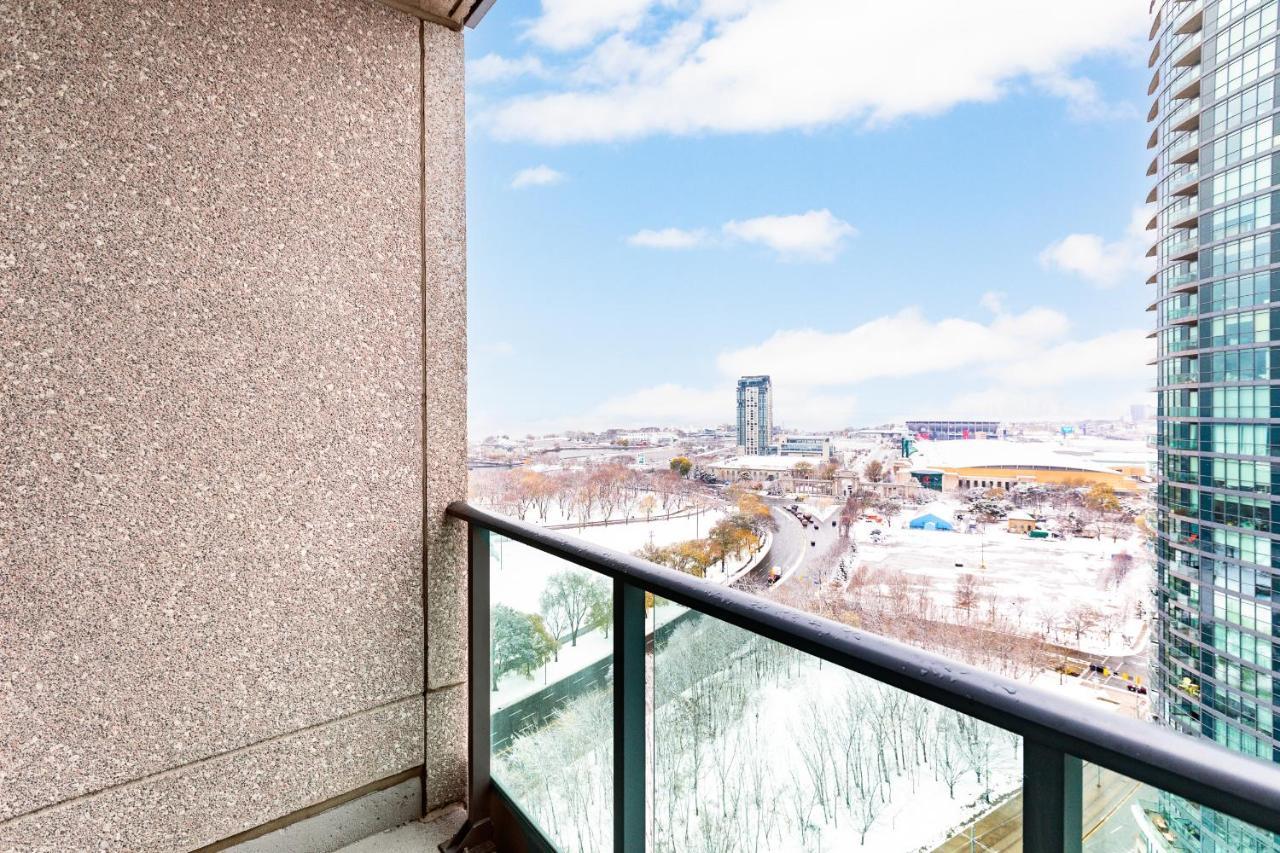 Aoc Suites - High-Rise Condo - City View Toronto Esterno foto
